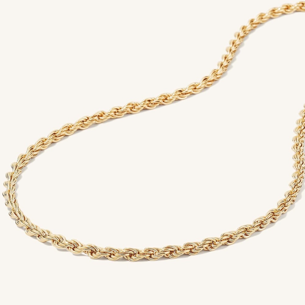 Last 1! 18k Gold Rope Chain Necklace - Picture 2 of 5